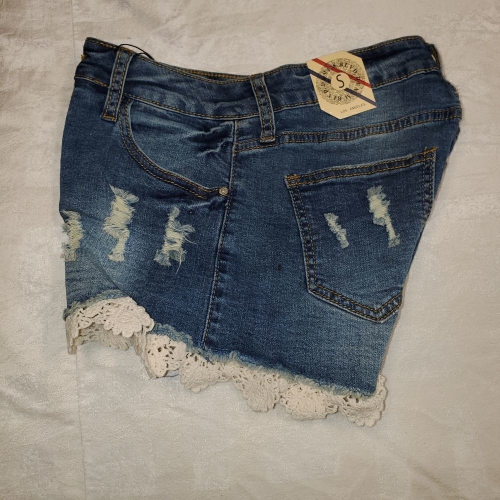 Distressed Denim Shorts with Lace Hem - Picture 7 of 13